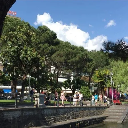 Paula* * Locarno